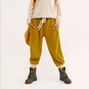 Women's Yellow Slouch Jogger By Intimately